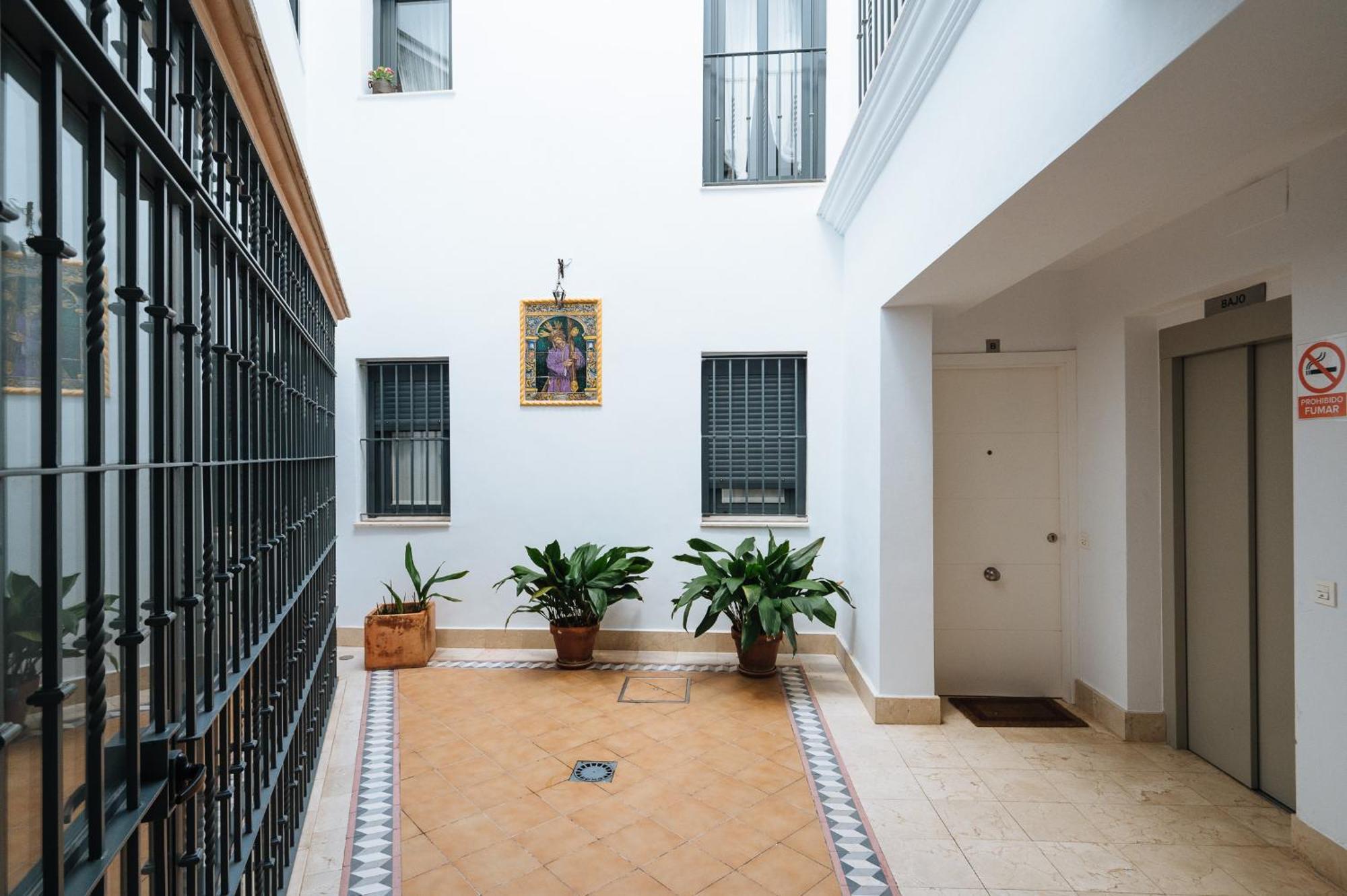 Atico San Esteban Sevilla Buitenkant foto